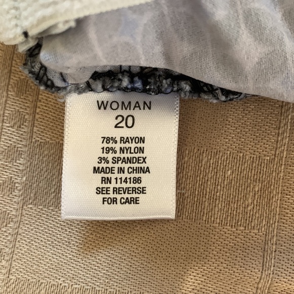 Crop pants - Picture 4 of 4